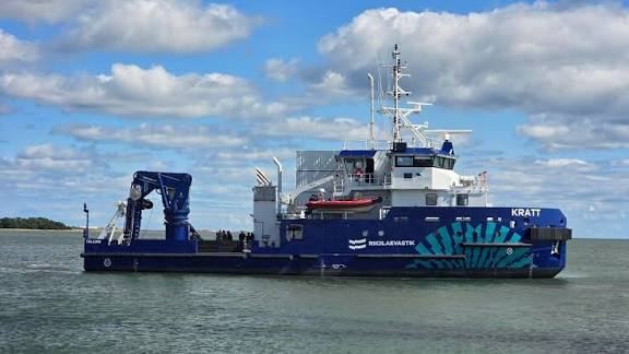 A 38-metre multi-purpose workboat.